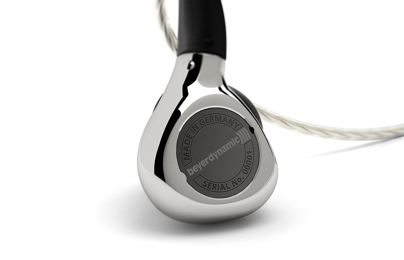 XELENTO REMOTE | Audiophile Tesla in-ear headset for mobile