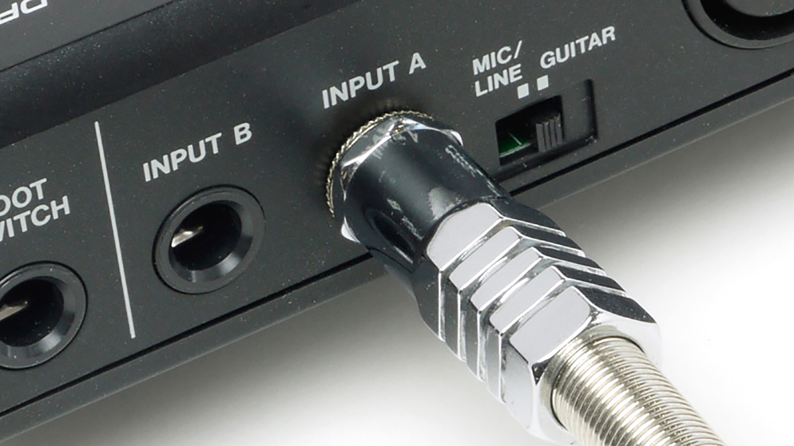 Two Analog Inputs for External Microphones and Electric/Acoustic Guitar